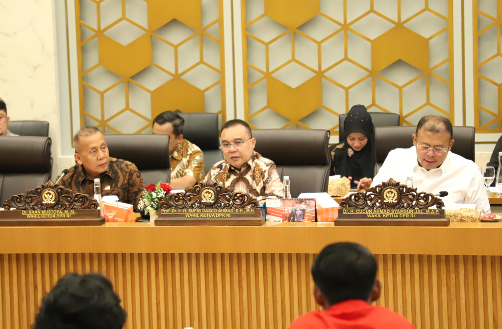 Pimpinan DPR Prof Sufmi Dasco menerima audiensi  Koalisi Nasional Reforma Agraria (Ashar/SinPo.id)