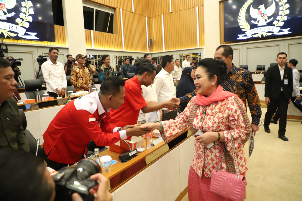 Pimpinan DPR Prof Sufmi Dasco menerima audiensi  Koalisi Nasional Reforma Agraria (Ashar/SinPo.id)