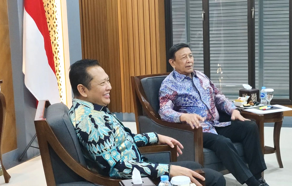 Pimpinan MPR RI bertemu Wantimpres Wiranto silahturahmi dan membahas Sistem Ketatanegaraan Politik Bangsa (Ashar/SinPo.id)