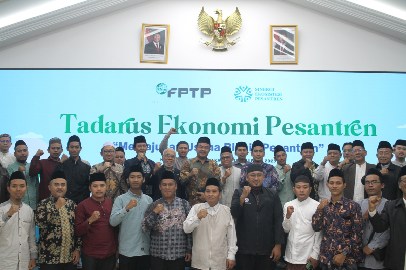 DPP PKB menggelar tadarus ekonomi pesantren untuk memajukan usaha bisnis di pesantren (Ashar/SinPo.id)