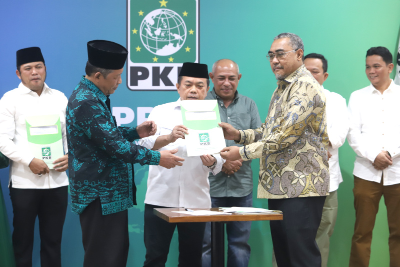 PKB menggelar konfrensi pers rekomendasi penyerahan nama-nama Calon Kepala Daerah untuk Pilkada Serentak 2024 (Ashar/SinPo.id)