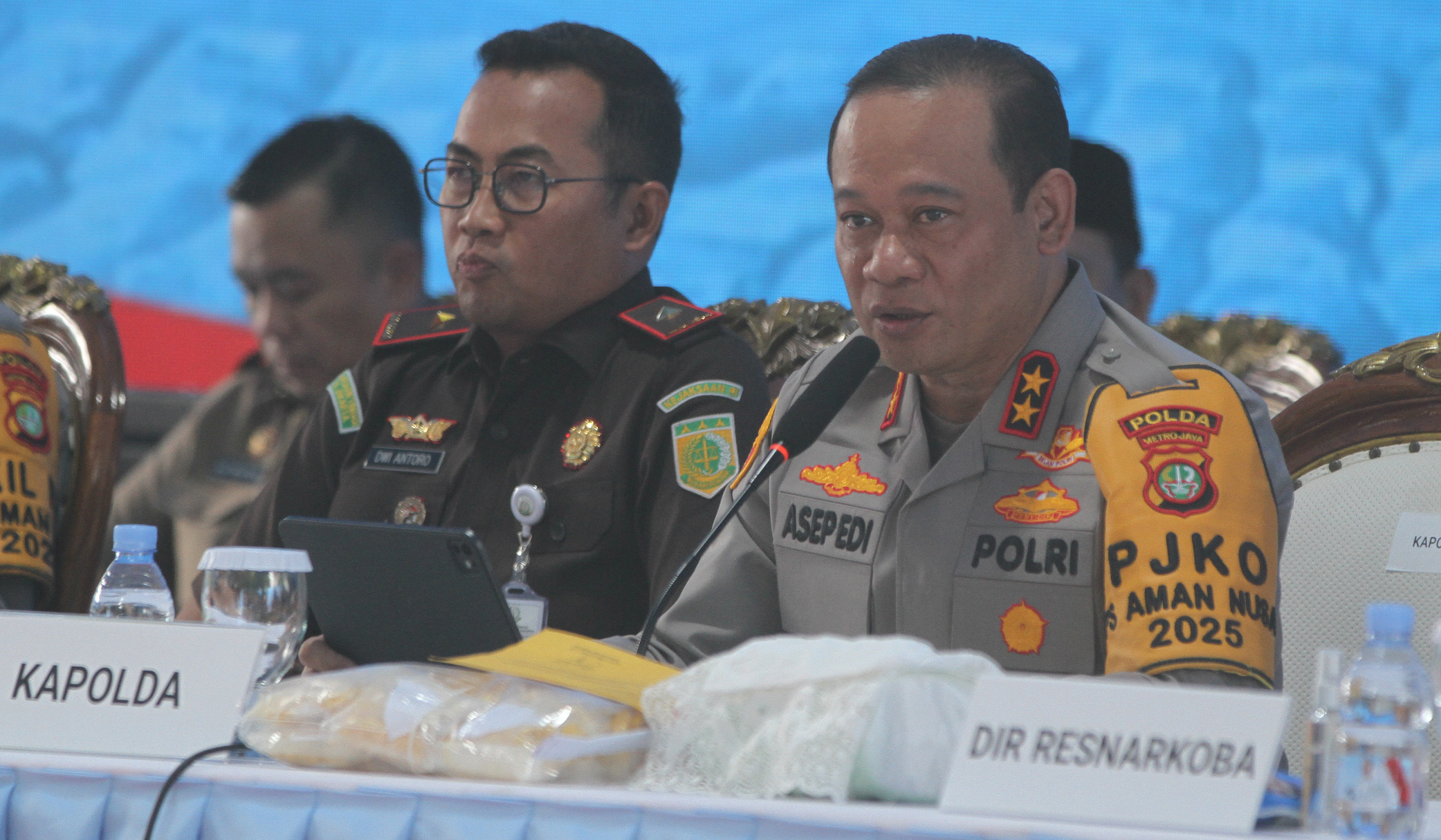 Konferensi pers pengungkapan dan pemusnahan narkoba di Polda Metro Jaya. (Agus Priatna/SinPo.id)