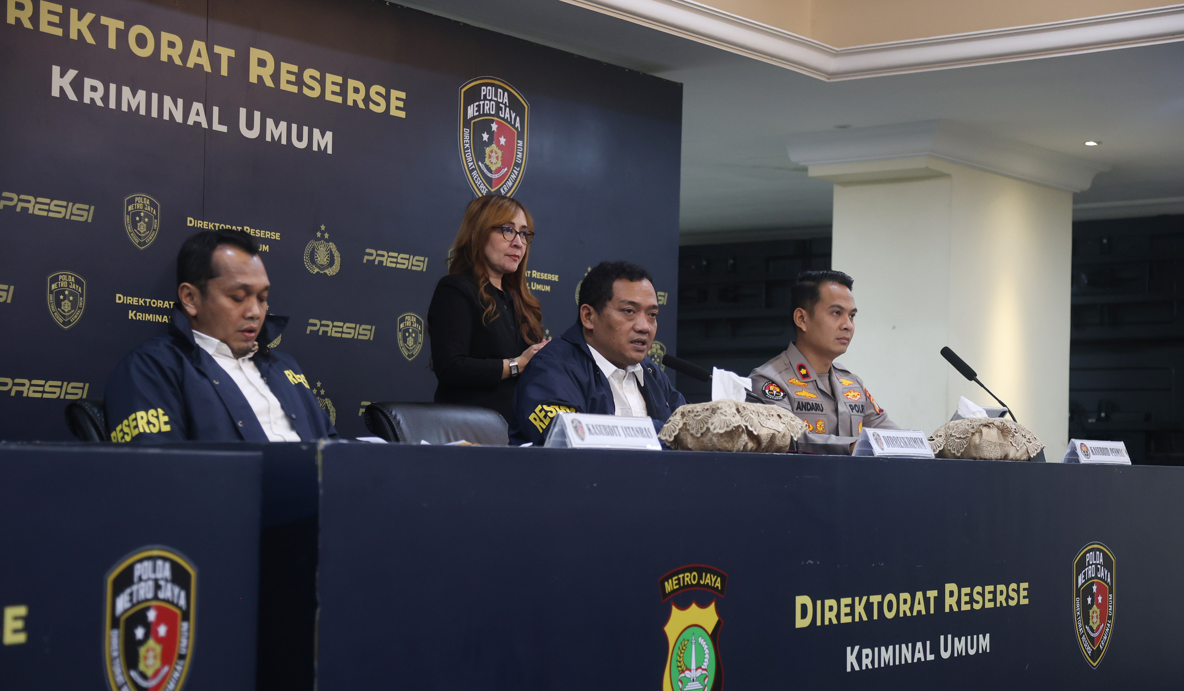 Konferensi pers Operasi Pekat Jaya. (Agus Priatna/SinPo.id)