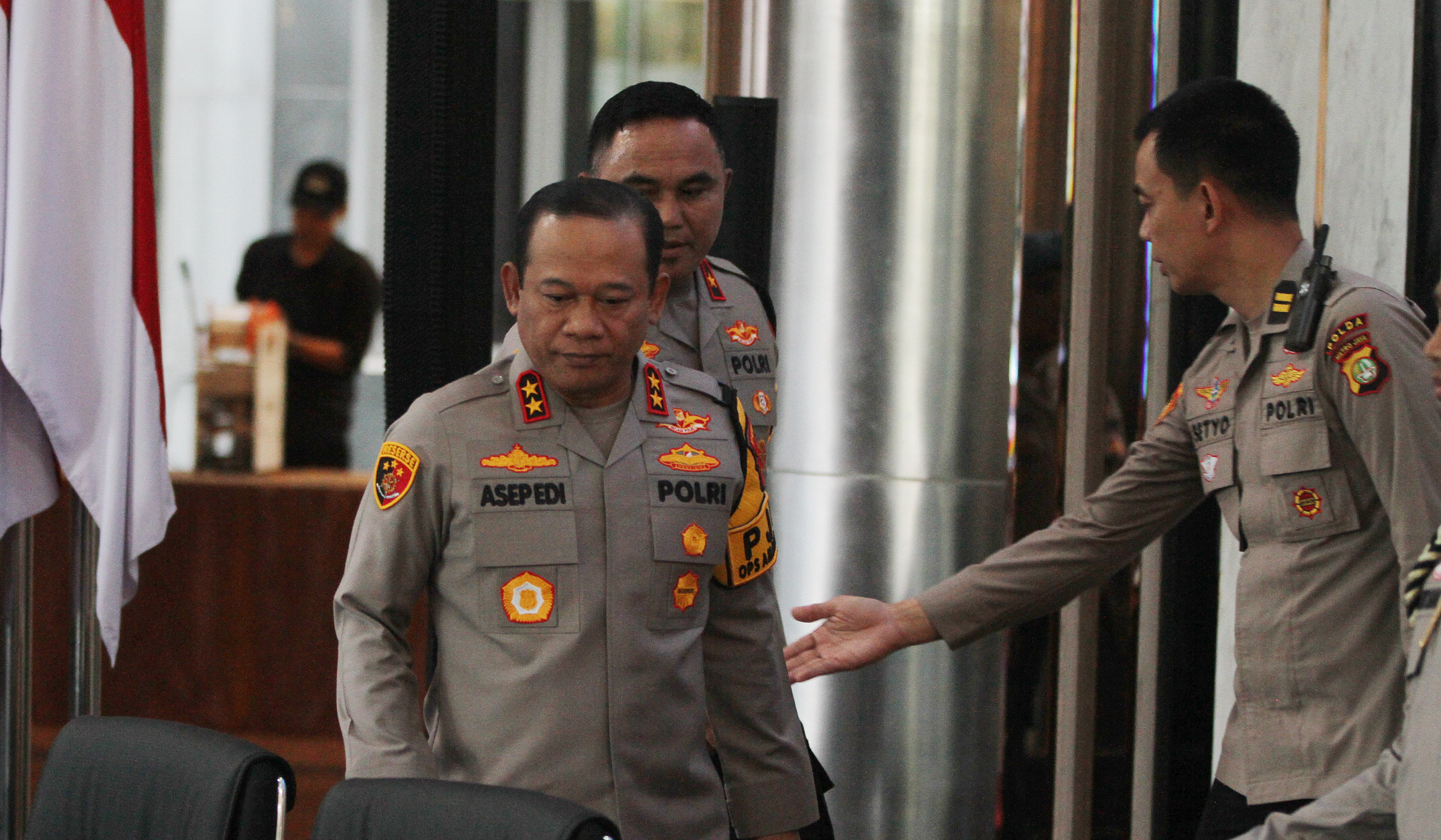 Penetapan tersangka tudingan ijazah palsu Jokowi. (Agus Priatna/SinPo.id)