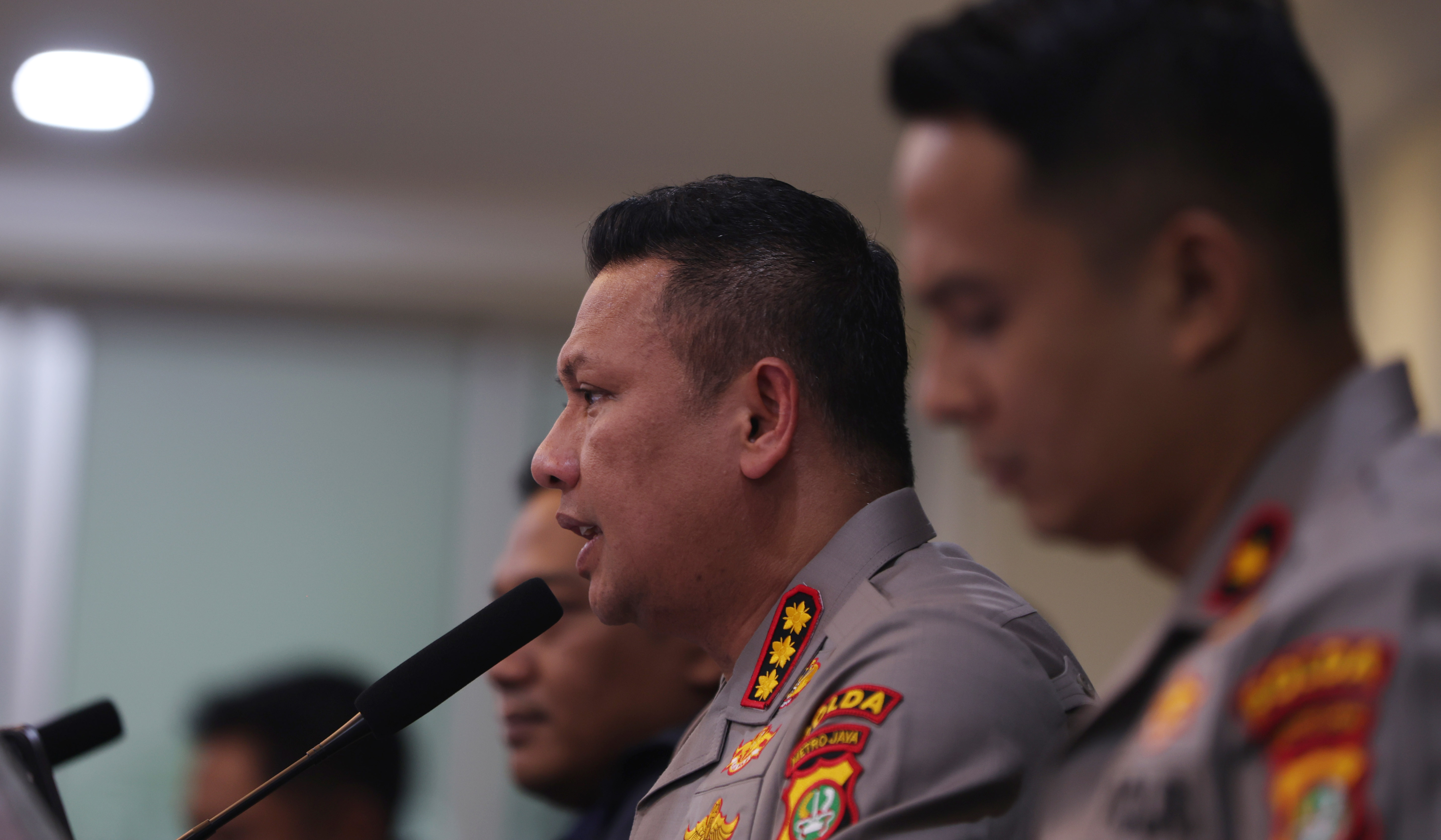 Rilis pengungkapan senjata api ilegal. (Agus Priatna/SinPo.id)