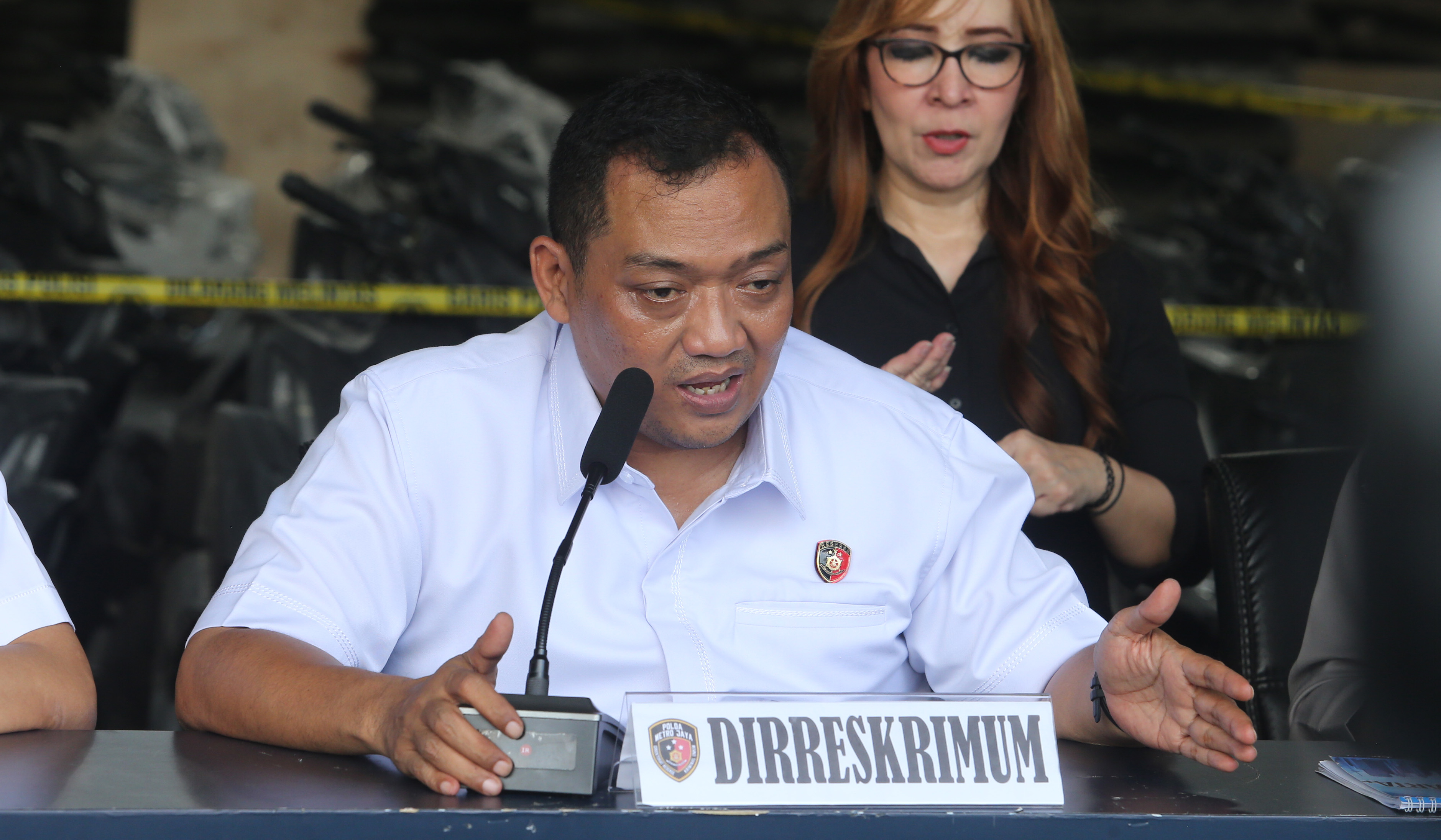 Konferensi pers pengungkapan kasus penadahan motor bodong. (Agus Priatna/SinPo.id)