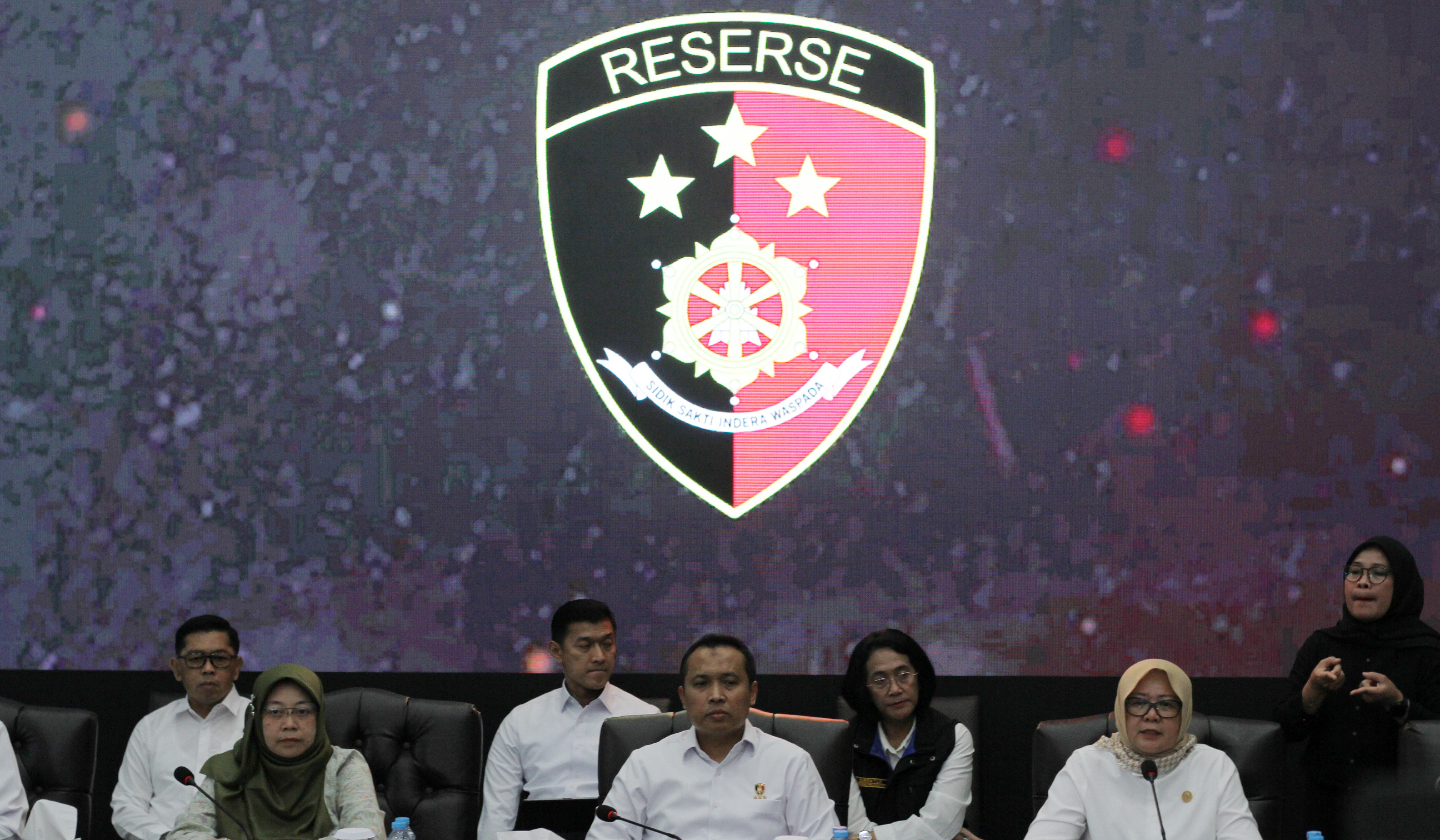 Kabareskrim Polri Komjen, Syahar Diantono, saat konferensi pers. (Agus Priatna/SinPo.id)