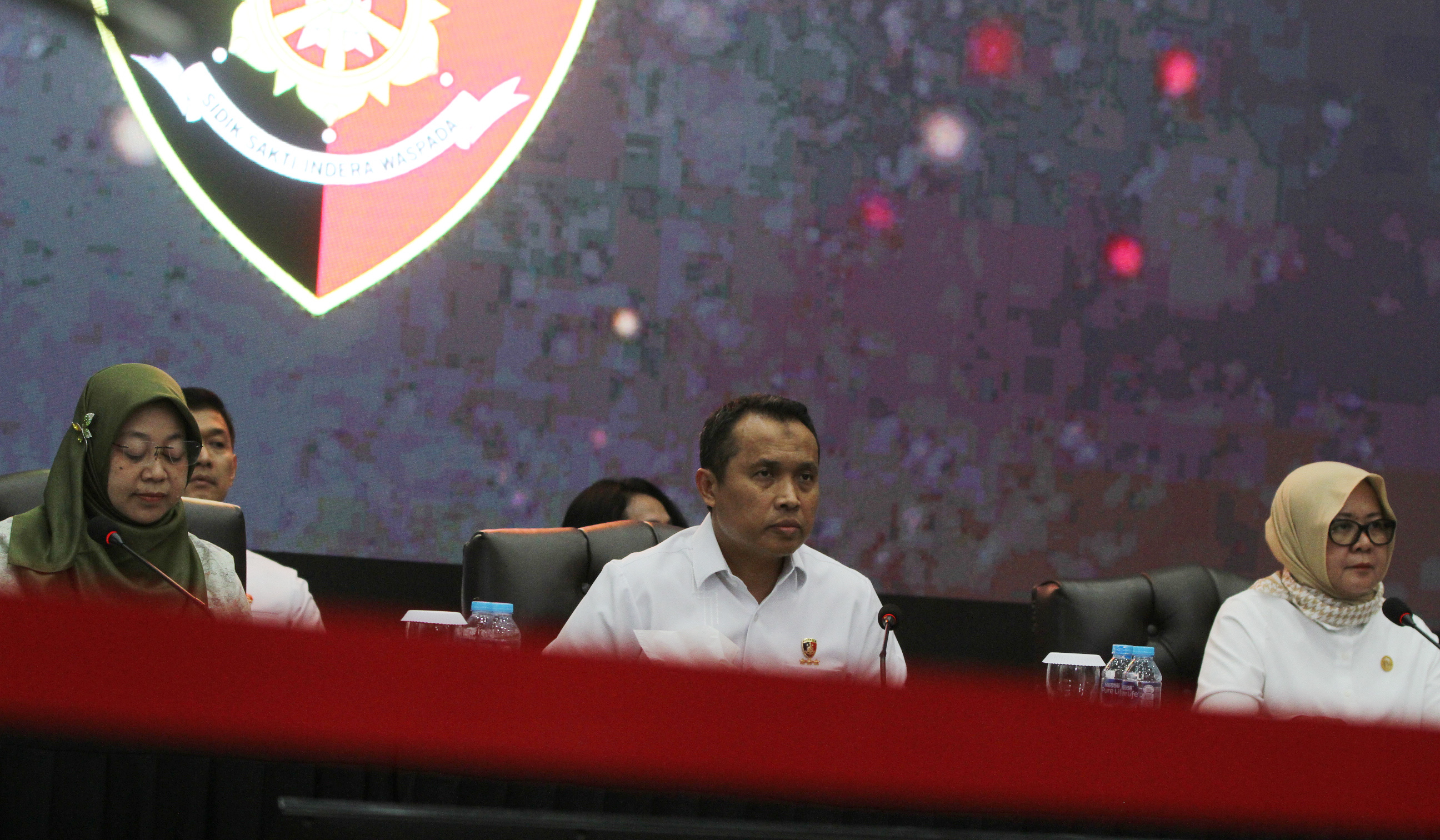 Kabareskrim Polri Komjen, Syahar Diantono, saat konferensi pers. (Agus Priatna/SinPo.id)