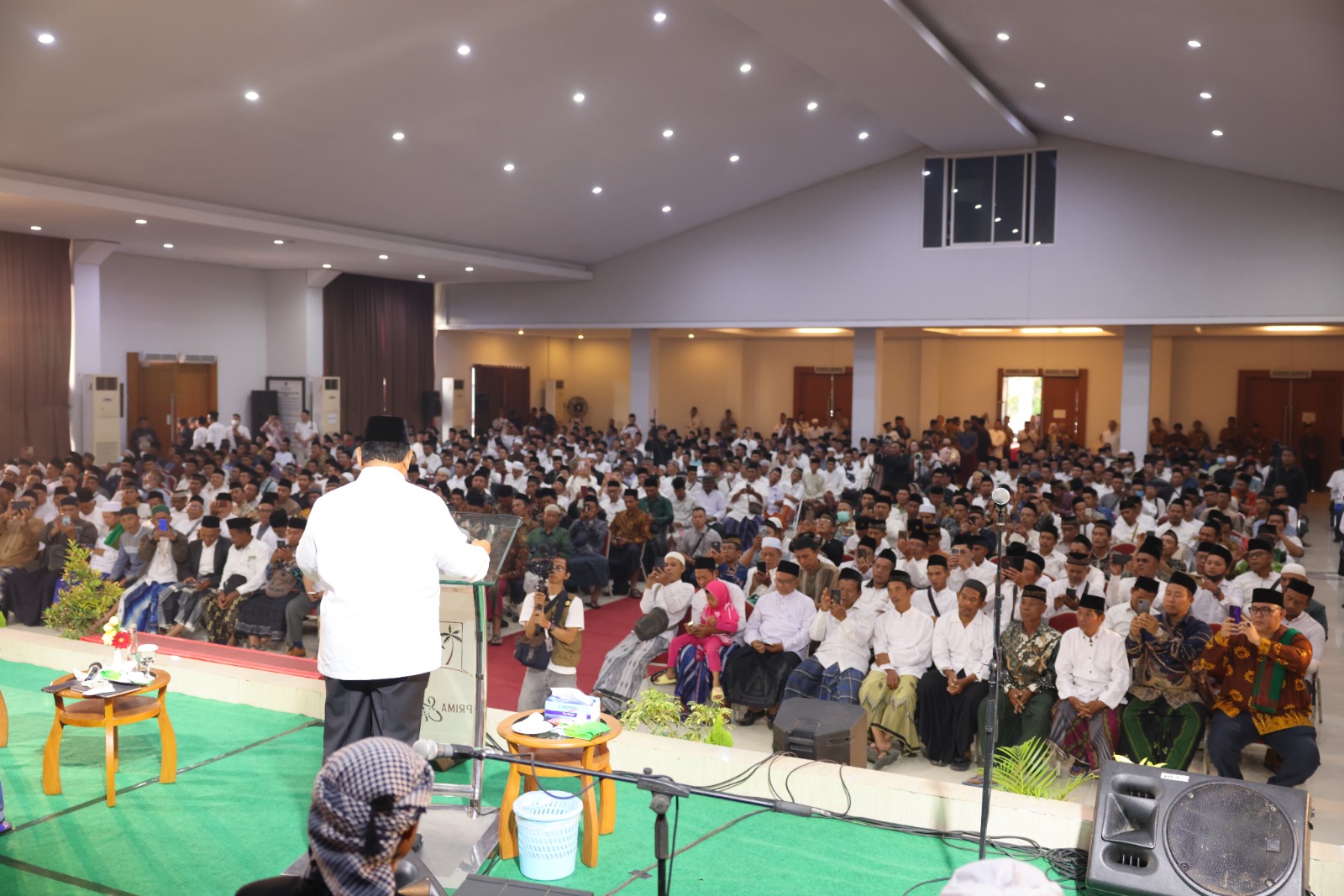 Prabowo hadiri forum silaturahmi 1.000 Kyai se-Yogyakarta dan didoakan menjadi Presiden RI (Ashar/SinPo.id)