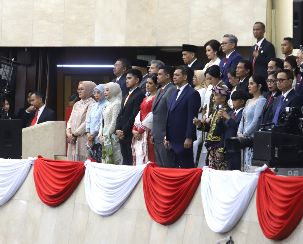 Prabowo-Gibran resmi menjadi Presiden ke-8 dan Wapres RI usai dilantik oleh MPR RI (Ashar/SinPo.id)