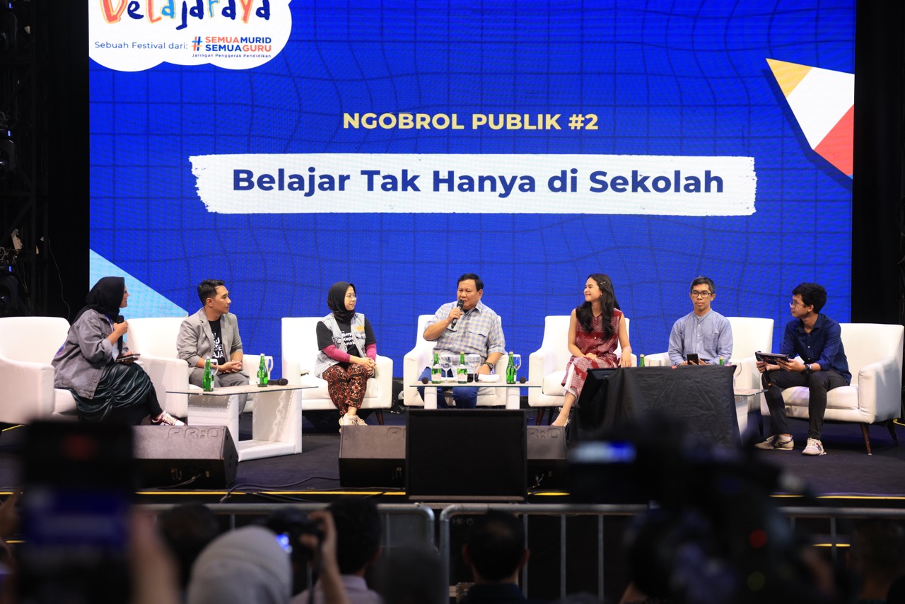 Ketua Umum Partai Gerindra Prabowo Subianto menjadi pembicara diskusi di acara Festival Balajaraya 2023 di Pos Bloc Pasar Baru (Ashar/SinPo.id)