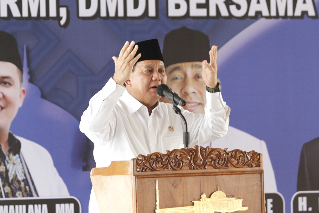Ketua Umum Partai Gerindra Prabowo Subianto hadiri halal bihal BKPRMI dan didoakan menjadi Presiden 2024 (Ashar/SinPo.id)