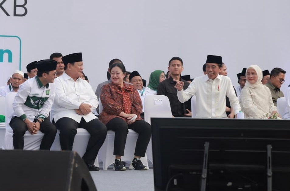 Ketua Umum Partai Gerindra Prabowo Subianto hadiri Harlah PKB Ke-25 di Stadion Manahan Solo (Ashar/Foto:Tim Prabowo/SinPo.id)