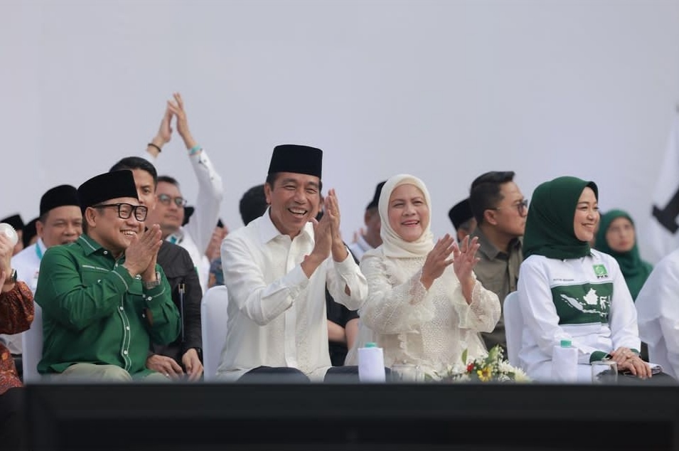 Ketua Umum Partai Gerindra Prabowo Subianto hadiri Harlah PKB Ke-25 di Stadion Manahan Solo (Ashar/Foto:Tim Prabowo/SinPo.id)