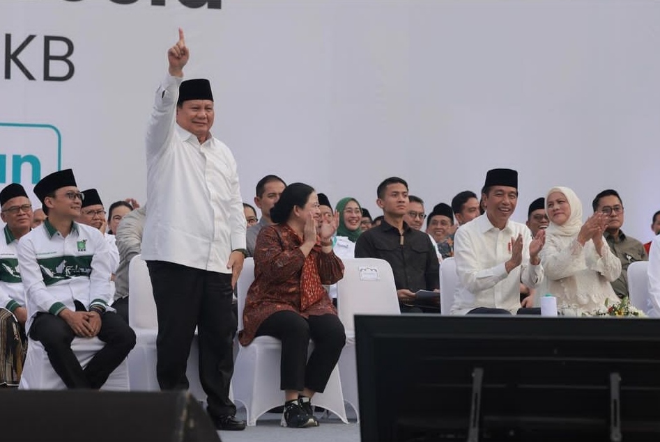 Ketua Umum Partai Gerindra Prabowo Subianto hadiri Harlah PKB Ke-25 di Stadion Manahan Solo (Ashar/Foto:Tim Prabowo/SinPo.id)
