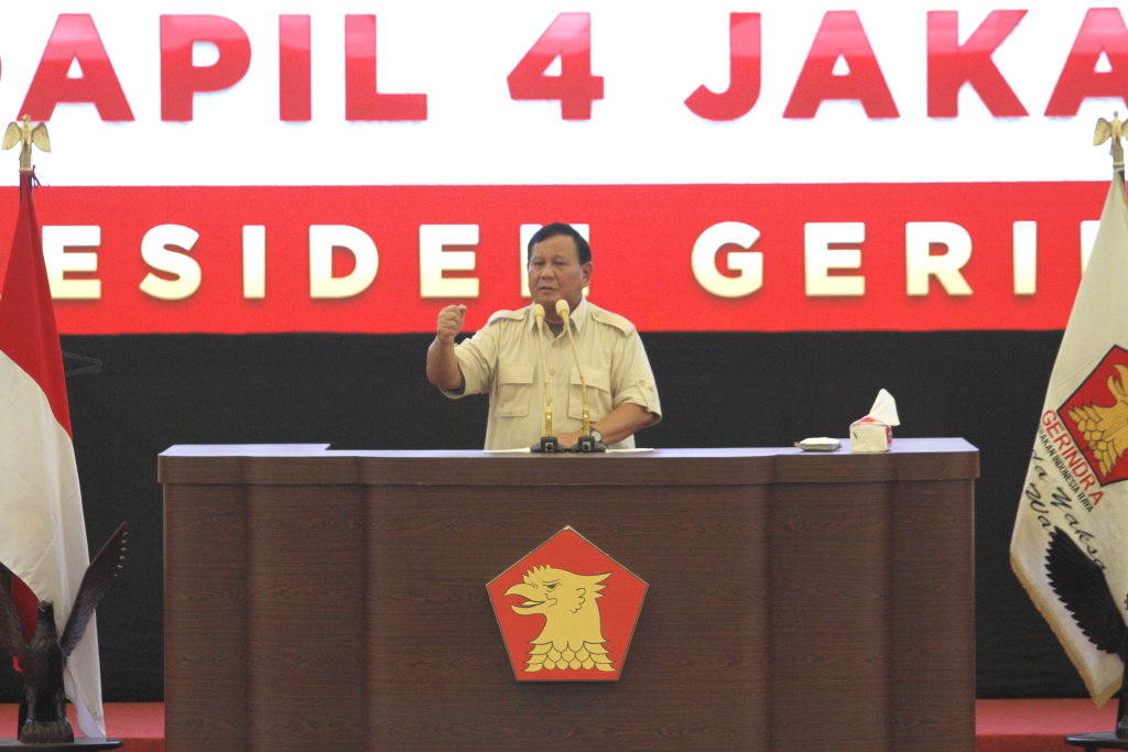 Ketua Umum Partai Gerindra Prabowo Subianto hadiri Konsolidasi Kader Gerindra Jakarta Timur di Gor Velodrome (Ashar/SinPo.id)