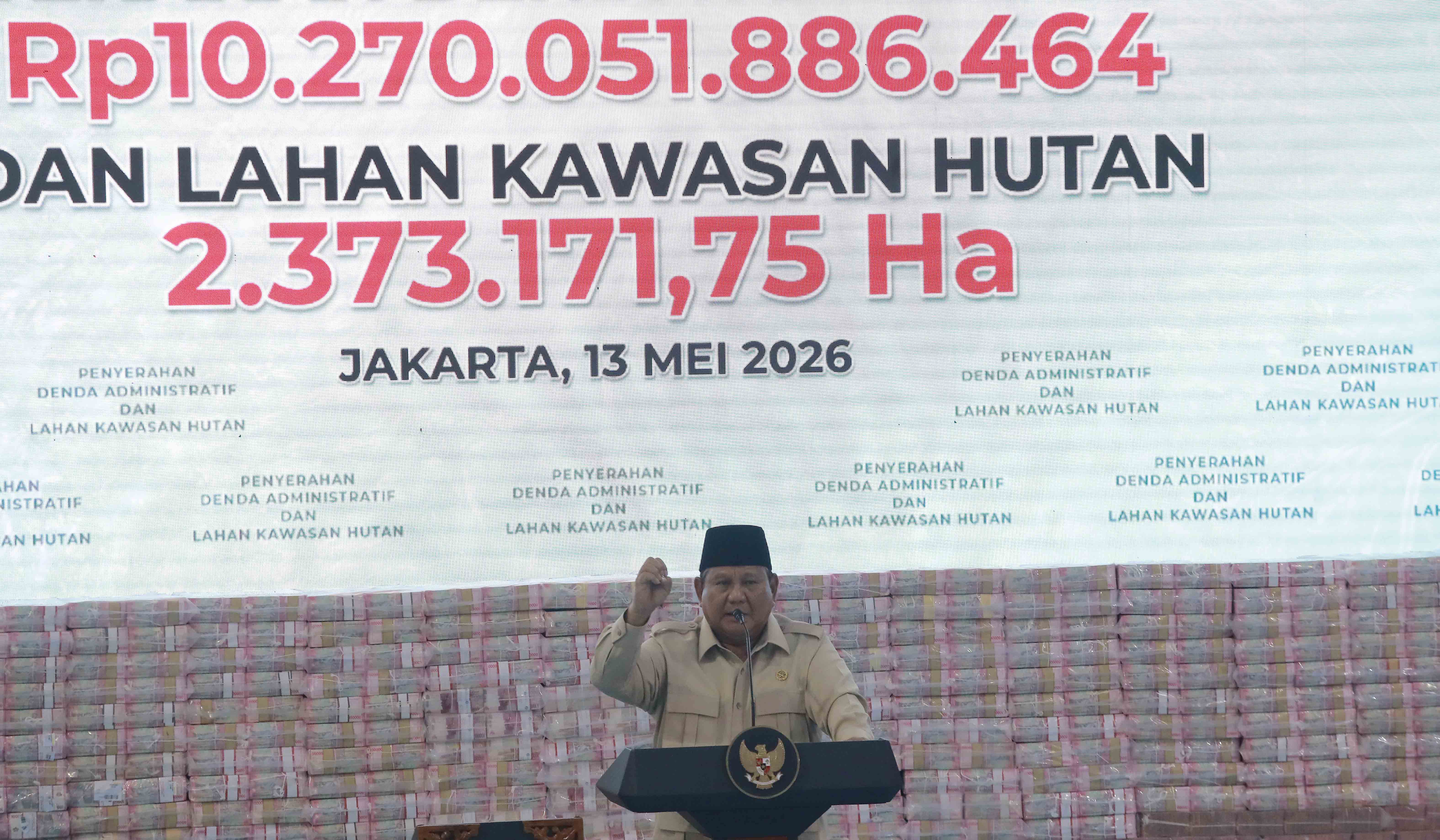 Prabowo hadiri penyerahan uang hasil rampasan ke negara. (Agus Priatna/SinPo.id)