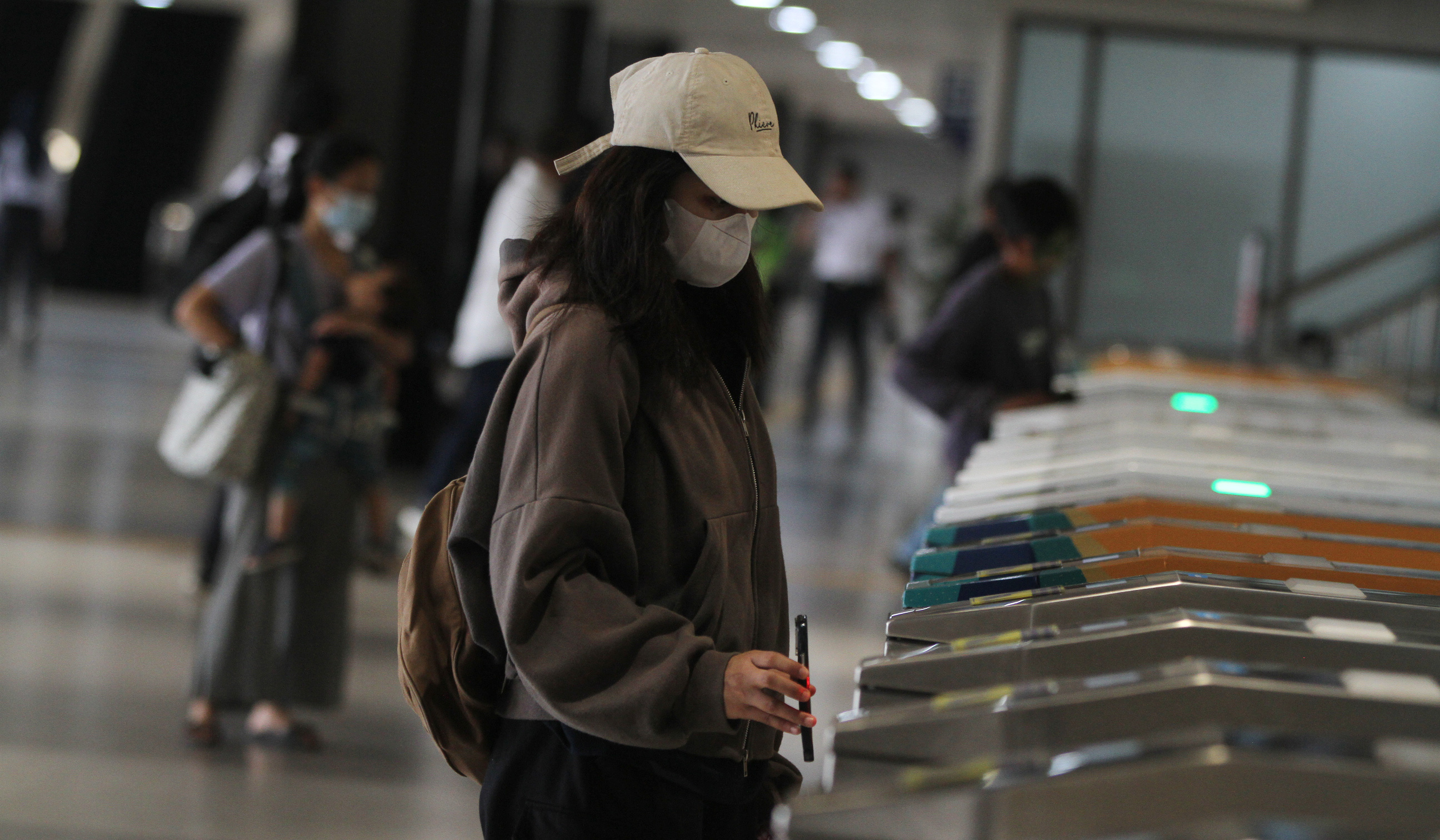 Suasana Stasiun Tanah Abang. (Agus Priatna/SinPo.id)