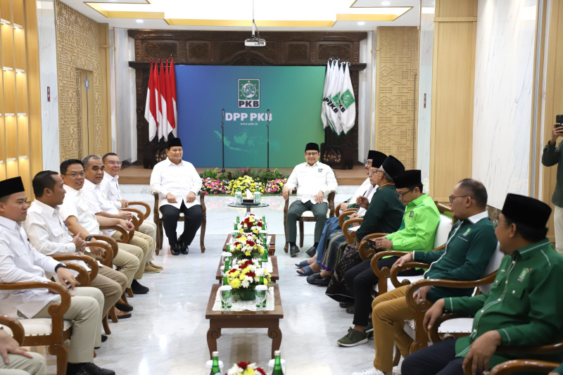 Prabowo Subianto kunjungi Kantor DPP PKB untuk silahturahmi usai ditetapkan oleh KPU sebagai Presiden terpilih 2024 (Ashar/SinPo.id)