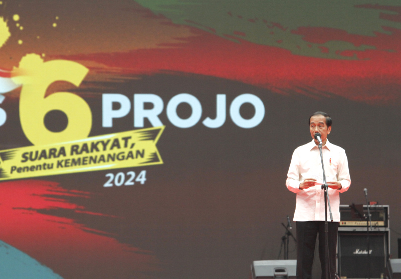 Presiden Jokowi membuka acara Rakernas VI Projo di Arena GBK (Ashar/SinPo.id)