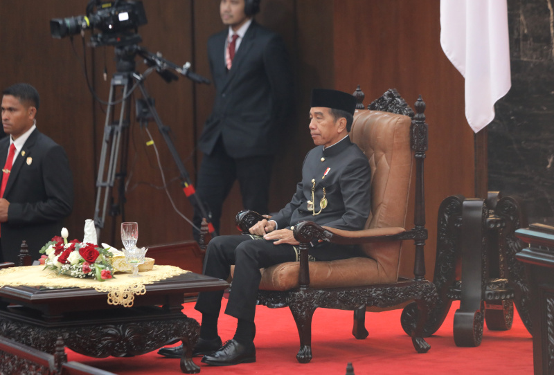 Presiden Jokowi hadir dalam sidang tahunan bersama dan menyampaikan pidato kenegaraan di Gedung Kura-Kura Nusantara (Ashar/SinPo.id)