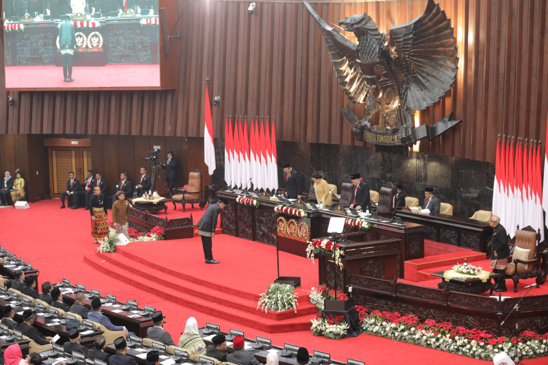 Presiden Jokowi hadir dalam sidang tahunan bersama dan menyampaikan pidato kenegaraan di Gedung Kura-Kura Nusantara (Ashar/SinPo.id)