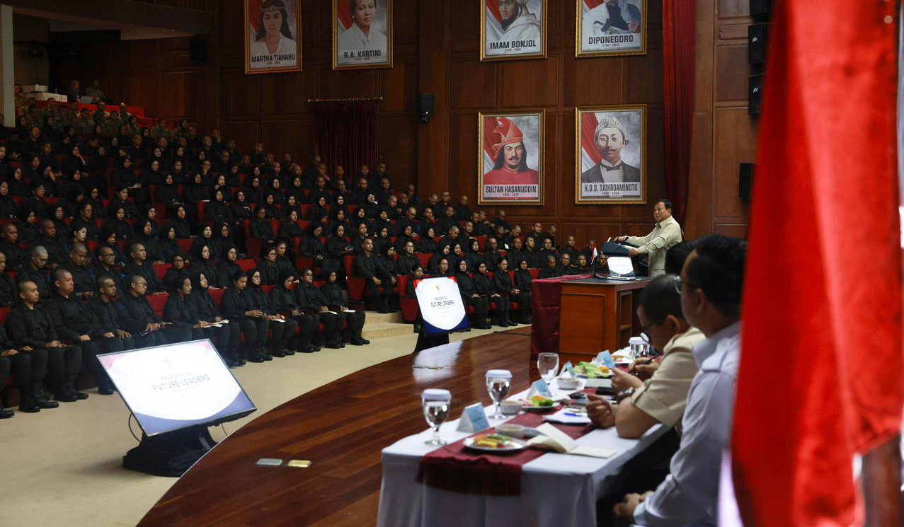 Prabowo saat memberikan taklimat peserta PFLP 2026. (Agus Priatna/BPMI Setpres/SinPo.id)