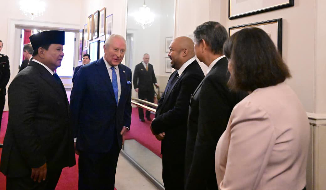 Presiden Prabowo, saat bertemu dengan Raja Inggris Charles III. (Agus Priatna/SinPo.id/BPMI Setpres)