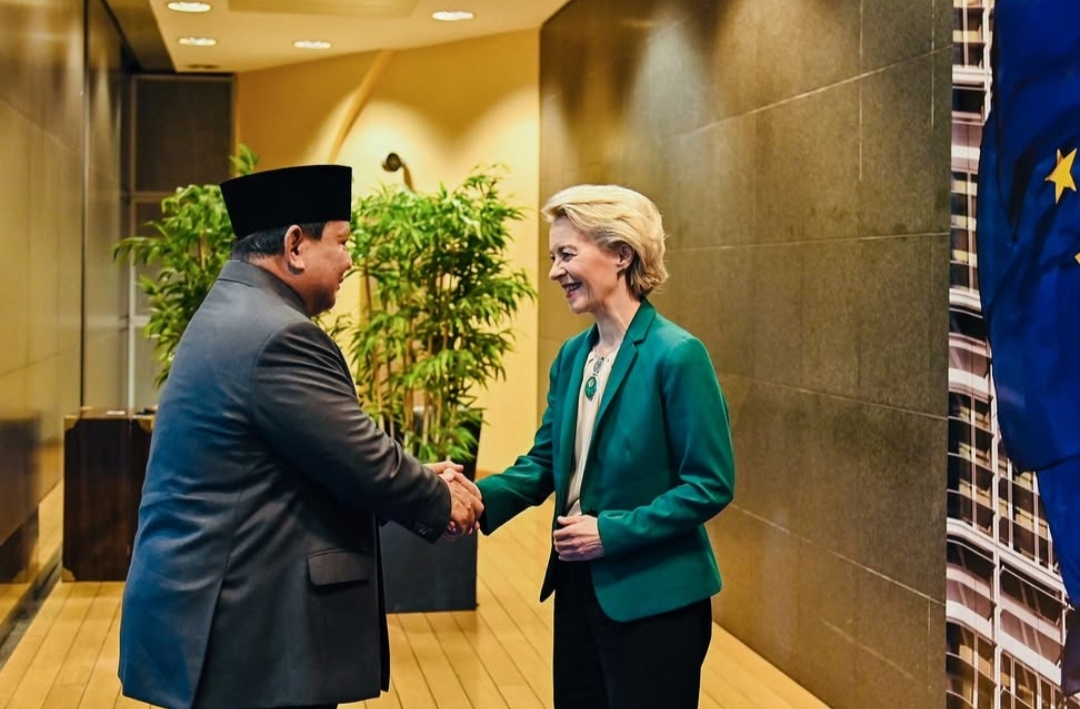 Presiden Prabowo Subianto bertemu Presiden Komisi Eropa Ursula Von Der Leyen di Gedung Kerajaan Belgia Berlaymont membahas geopolitik dan kerja sama kemitraan strategis ekonomi (Ashar/Foto: BiroSetpres/SinPo.id)