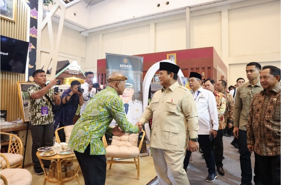 Presiden Prabowo Subianto resmi membuka pameran APKASI Otonomi Expo 2025 di ICE BSD (Ashar/Foto: BiroSetpres/SinPo.id)