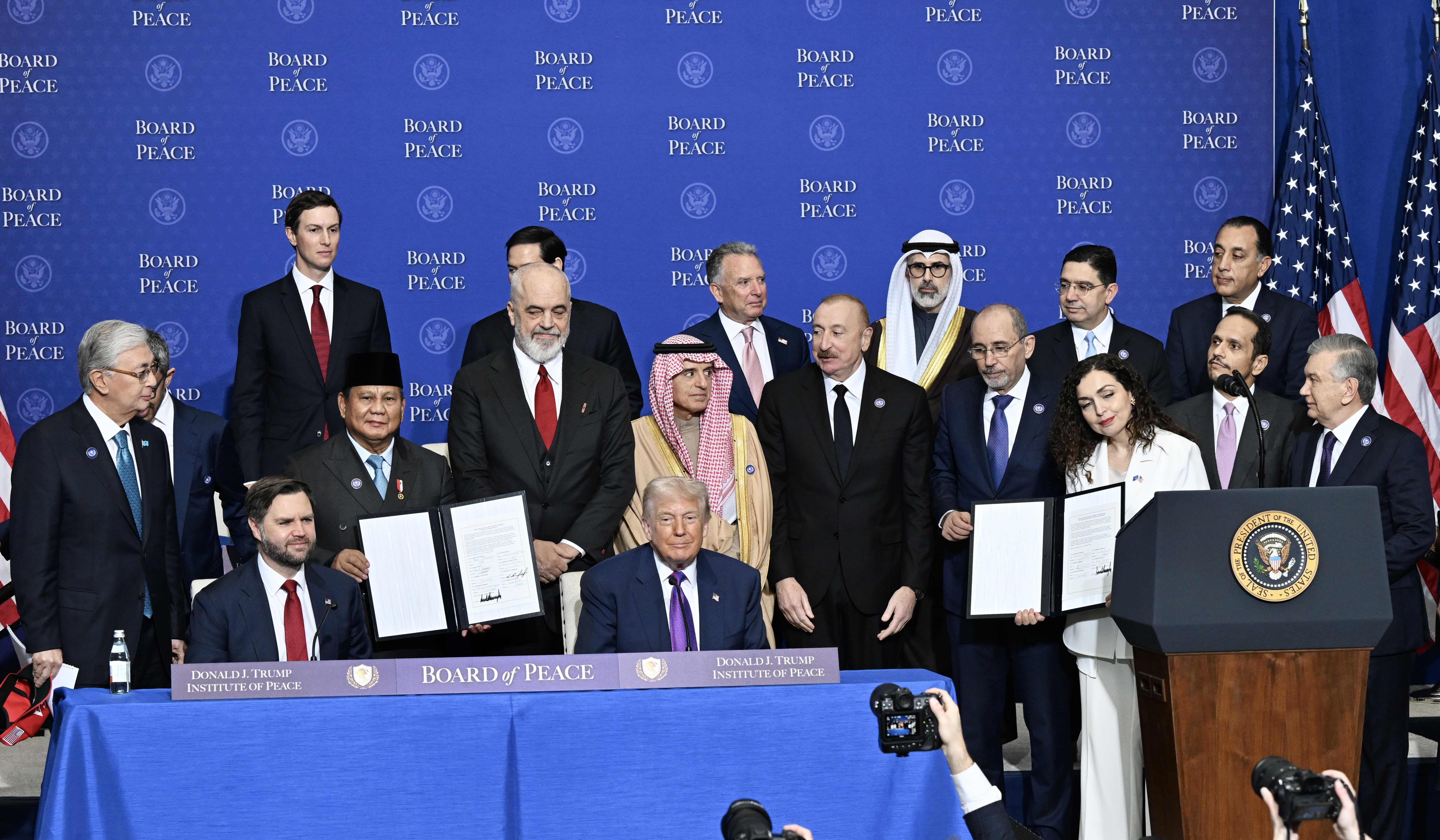 Prabowo hadiri KTT Dewan Perdamaian. (Agus Priatna/SinPo.id/BPMI Setpres)