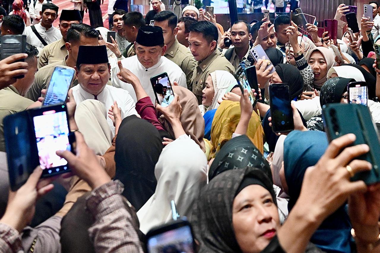 Presiden Prabowo Subianto menghadiri peringatan Maulid Nabi Muhammad 1447 H di Masjid Istiqlal (Ashar/Foto: BiroSetpres/SinPo.id)