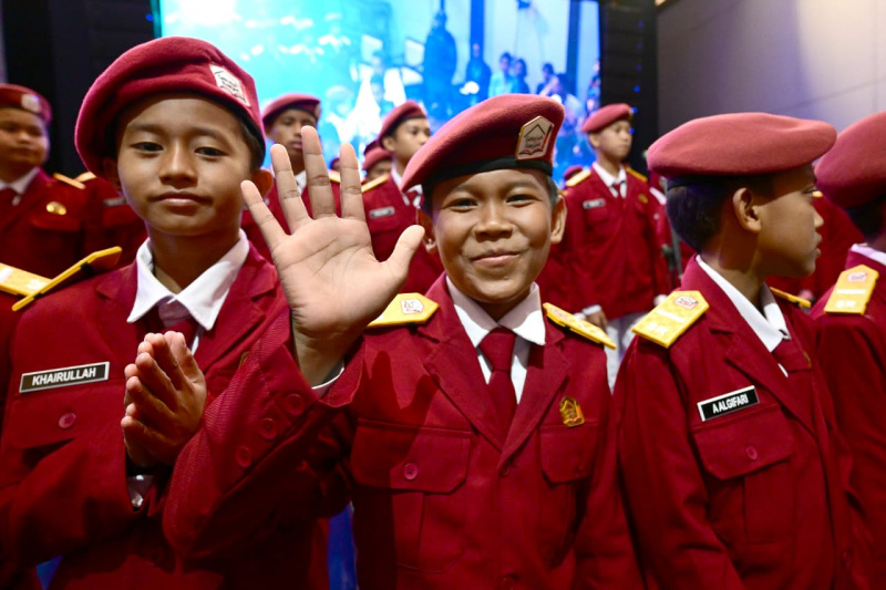 Presiden Prabowo Subianto menghadiri pembekalan guru dan Kepala Sekolah rakyat (Ashar/Foto: BiroSetpres/SinPo.id)