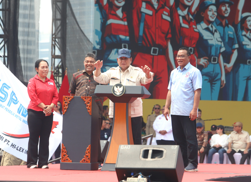 Presiden Prabowo Subianto hadiri peringatan hari buruh Internasional atau may day di monas (Ashar/SinPo.id)