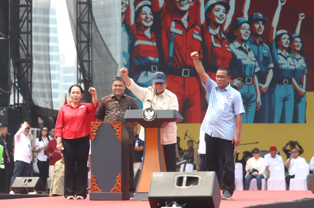 Presiden Prabowo Subianto hadiri peringatan hari buruh Internasional atau may day di monas (Ashar/SinPo.id)