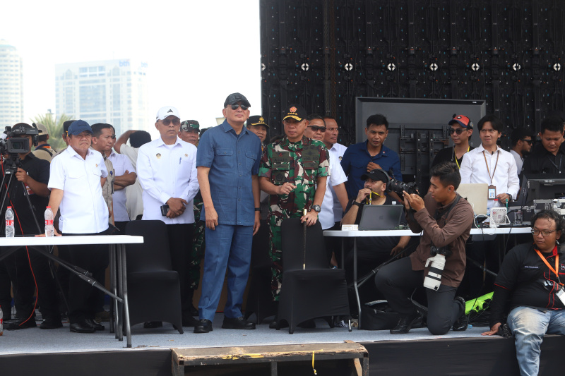 Presiden Prabowo Subianto hadiri peringatan hari buruh Internasional atau may day di monas (Ashar/SinPo.id)