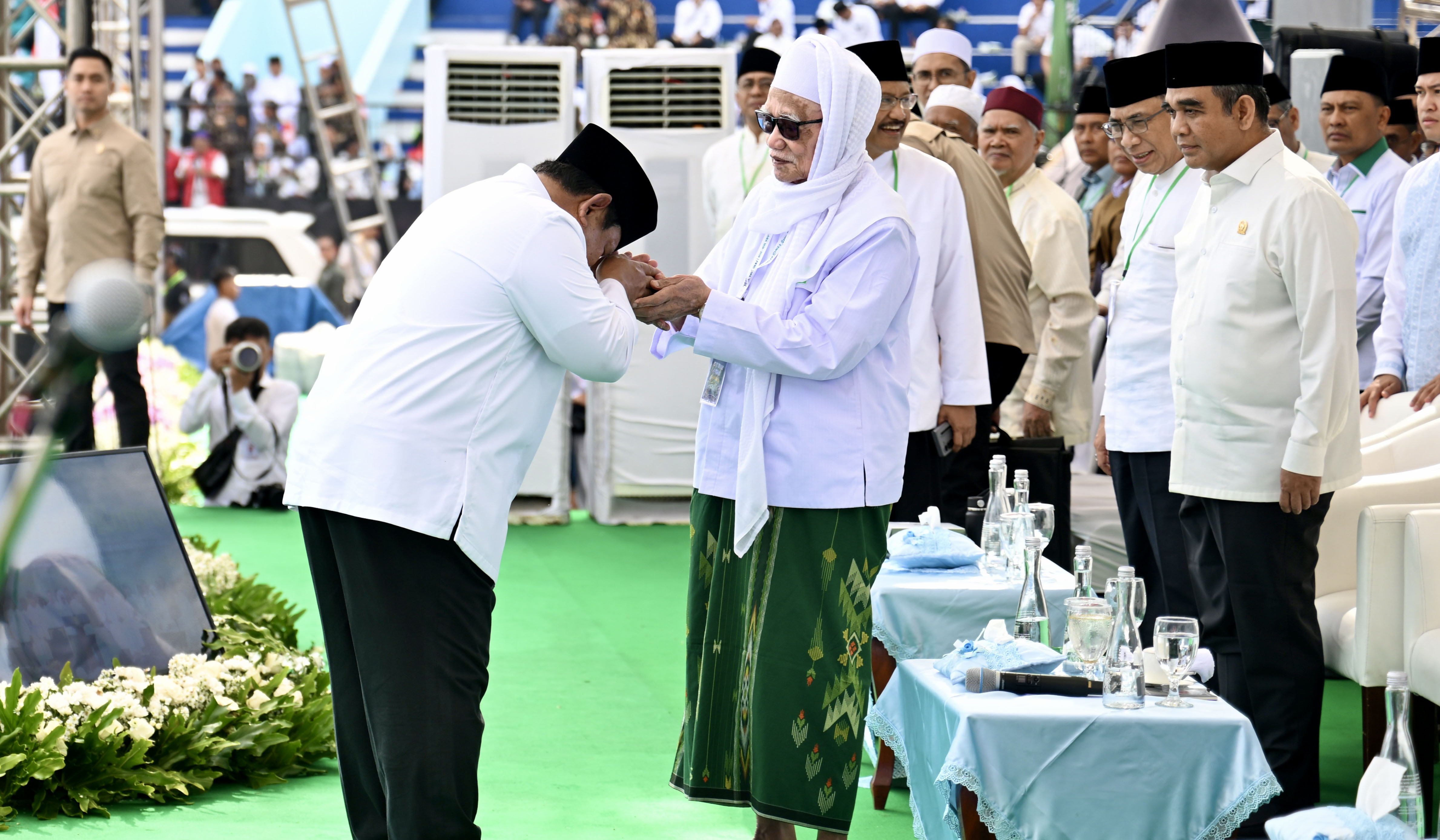 Prabowo saat menghadiri Satu Abad NU. (Agus Priatna/SinPo.id/BPMI Setpres)