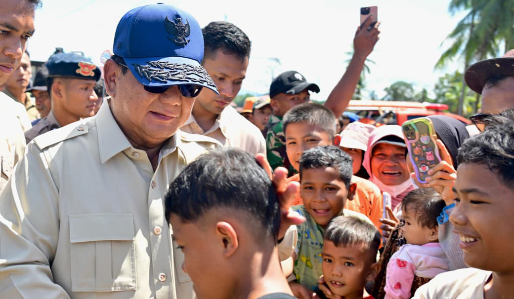 Presiden Prabowo tinjau infrastruktur di Tapanuli Selatan. (Agus Priatna/SinPo.id/BPMI Setpres)