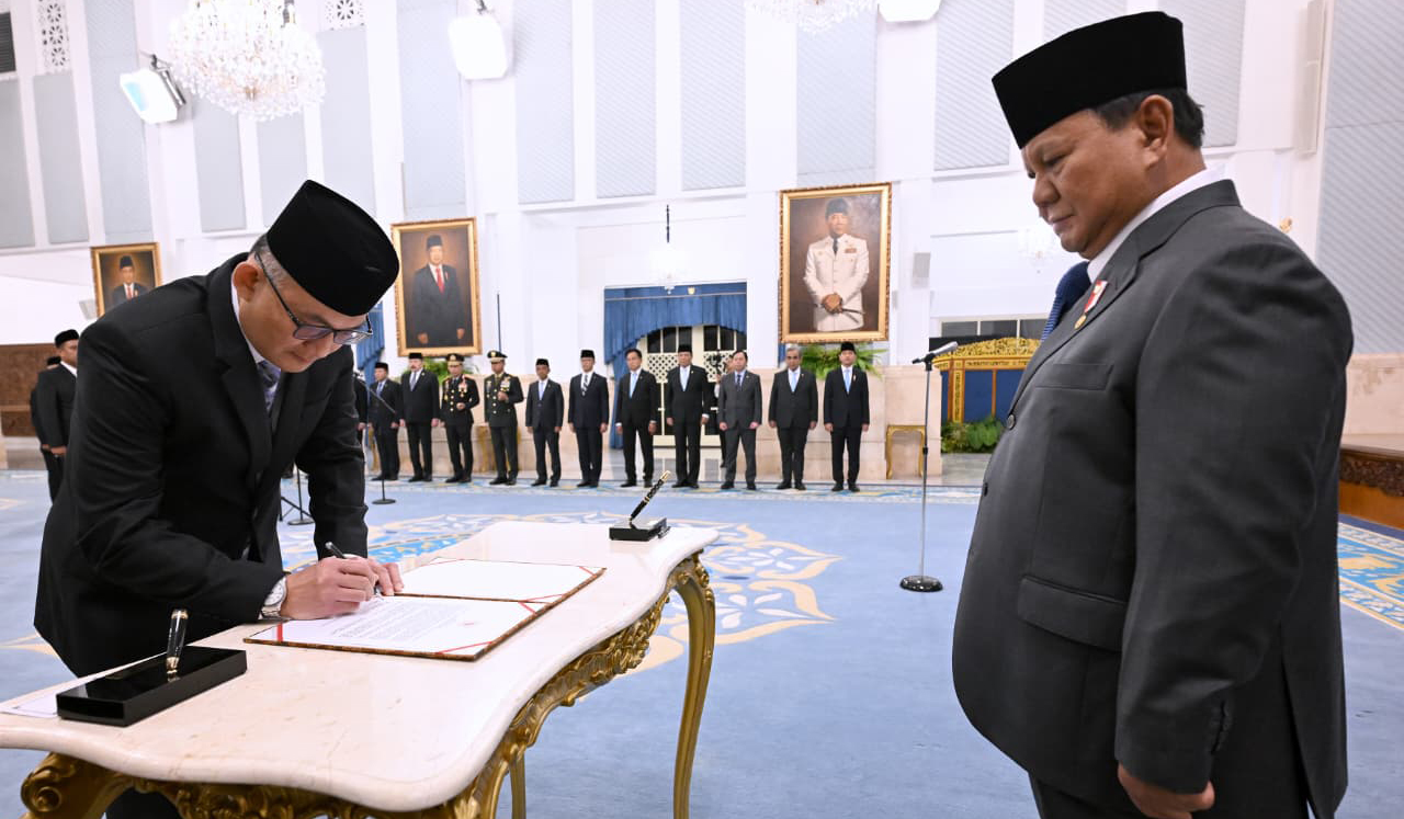 Pelantikan Dubers LBBP untuk Kesultanan Oman, Andi Rahadian. (Agus Priatna/SinPo.id/BPMI Setpres)