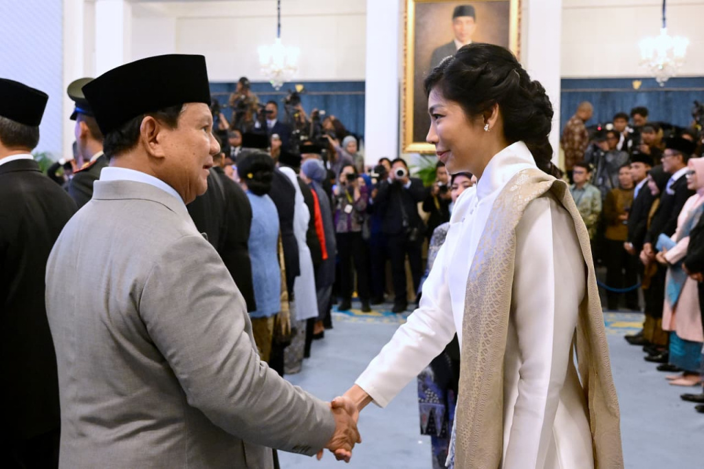 Presiden Prabowo resmi melantik DK LPS di Istana Negara (Ashar/SinPo.id)