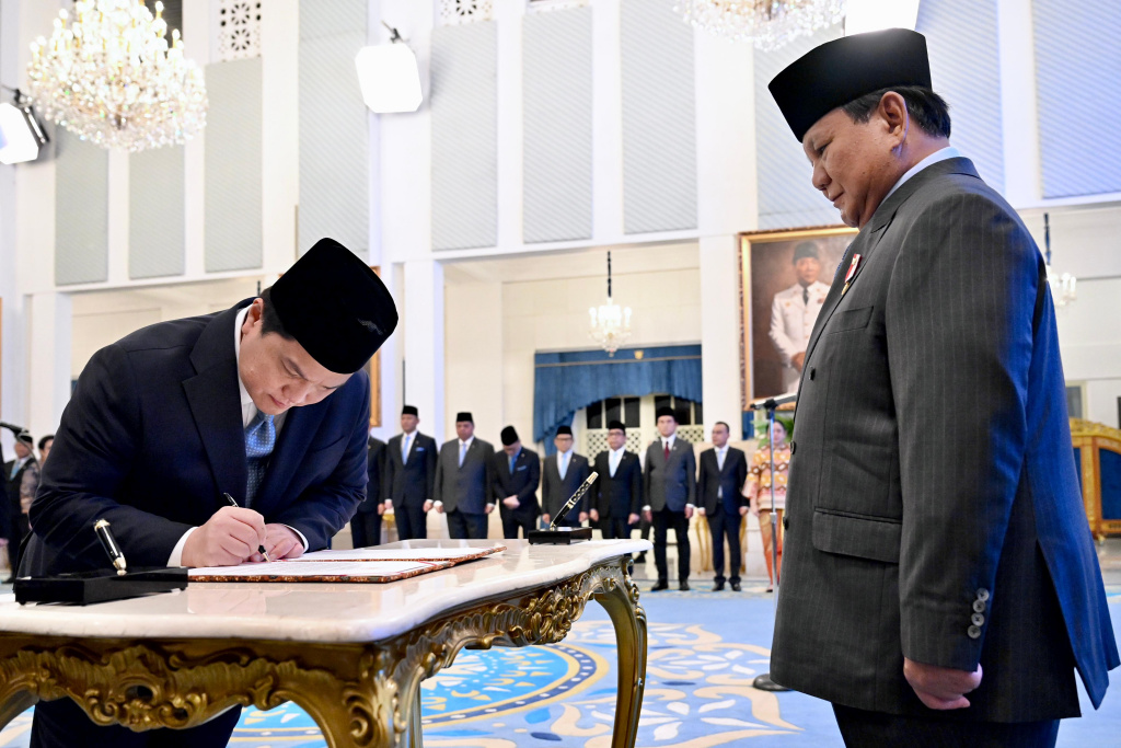 Presiden Prabowo melantik Menteri dan Wakil Menteri di Istana (Ashar/Foto:BiroSetpres/SinPo.id)