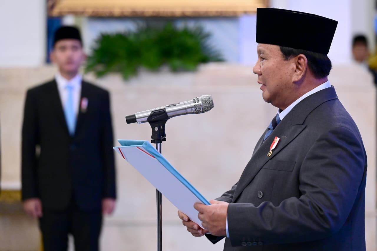 Presiden Prabowo melakukan reshuffle Menteri dan Wakil Menteri (Ashar/Foto:BiroSetpres/SinPo.id)