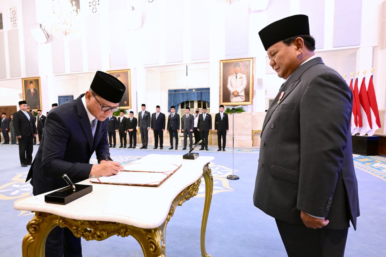 Presiden Prabowo melakukan reshuffle Menteri dan Wakil Menteri (Ashar/Foto:BiroSetpres/SinPo.id)