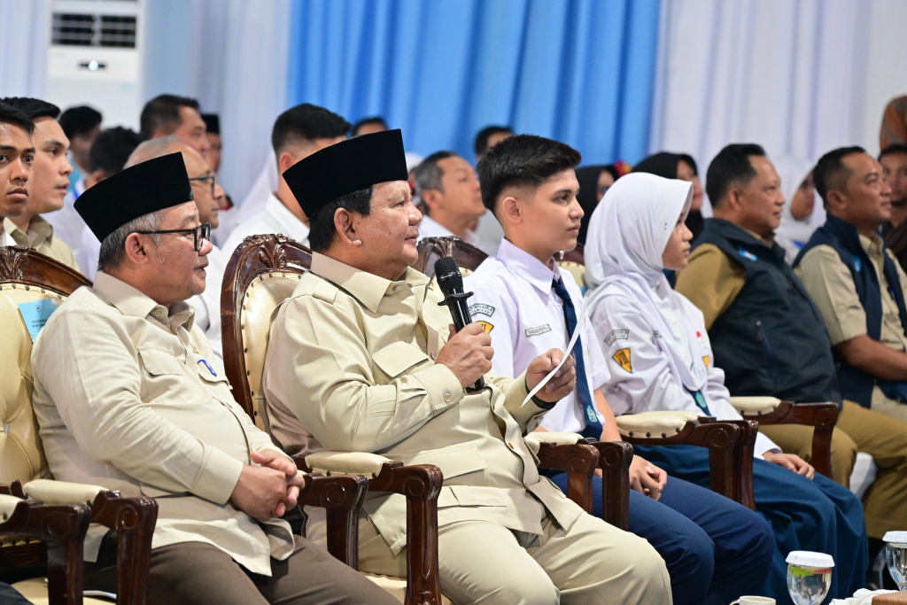 Presiden Prabowo Subianto meluncurkan digitalisasi pembelajaran (Ashar/Foto: BiroSetpres/SinPo.id)