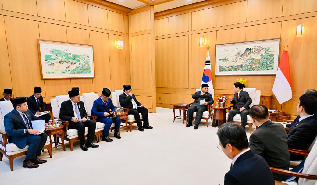 Presiden Prabowo saat berkunjung ke Korea Selatan. (Agus Priatna/SinPo.id/BPMI Setpres)