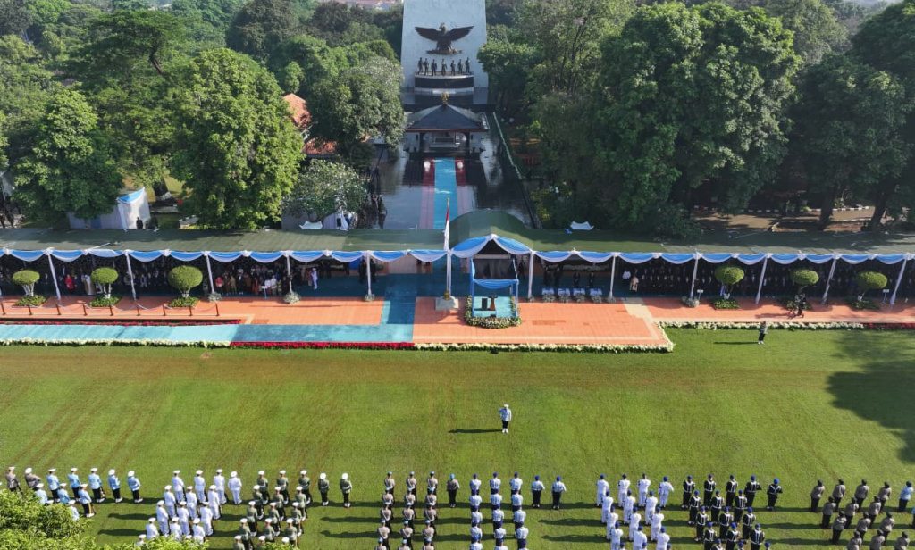 Presiden Prabowo Pimpin Upacara Hari Kesaktian Pancasila di Monumen Kesaktian Pancasila, Lubang Buaya (Ashar/Foto: BiroSetpres/SinPo.id)