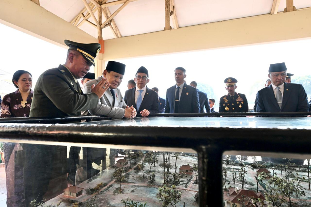 Presiden Prabowo Pimpin Upacara Hari Kesaktian Pancasila di Monumen Kesaktian Pancasila, Lubang Buaya (Ashar/Foto: BiroSetpres/SinPo.id)