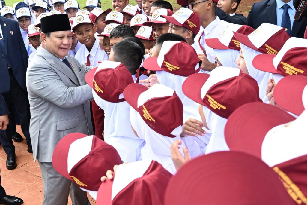 Presiden Prabowo Pimpin Upacara Hari Kesaktian Pancasila di Monumen Kesaktian Pancasila, Lubang Buaya (Ashar/Foto: BiroSetpres/SinPo.id)