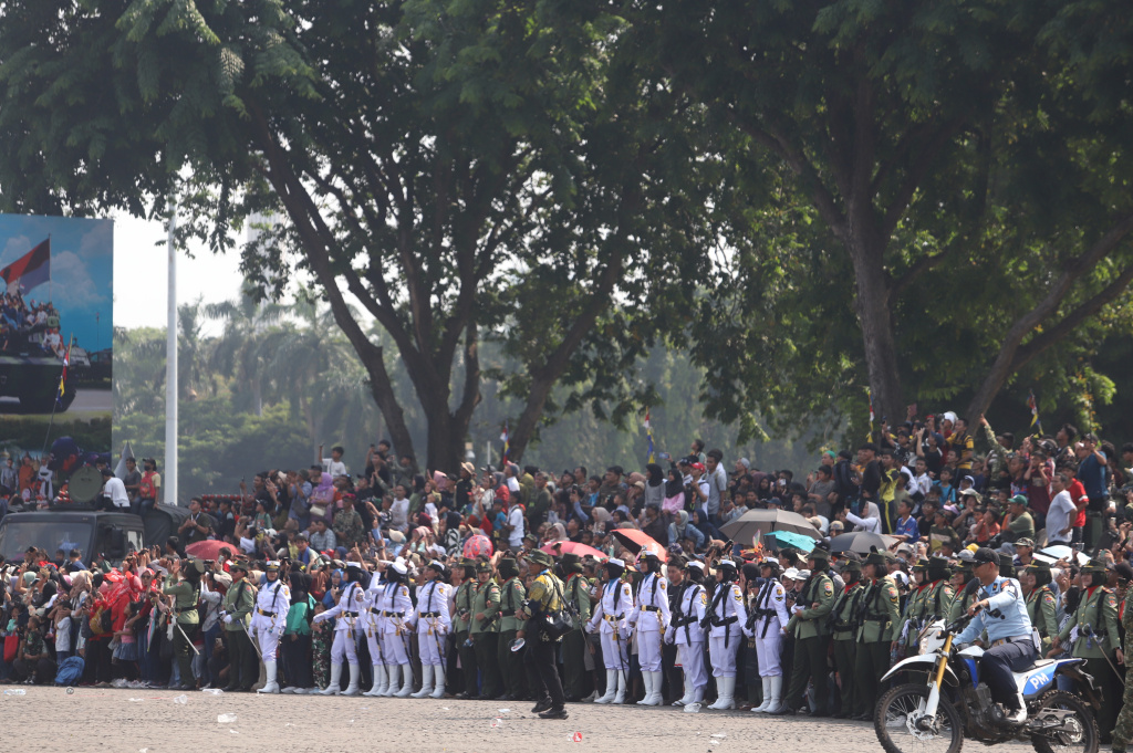 Presiden Prabowo Subianto memimpin Upacara HUT ke-80 TNI di Monas (Ashar/SinPo.id)