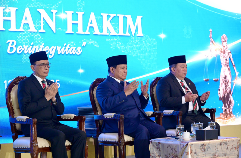 Presiden Prabowo resmi melakukan pengukuhan 1.451 Hakim (Ashar/Foto:Biro-Setpres/SinPo.id)